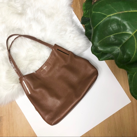 vince camuto teri leather tote